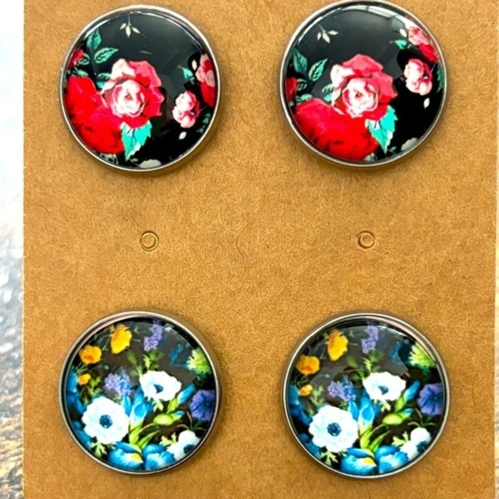 2 Pairs Floral Print 16mm Glass and Stainless Steel Stud Earrings, NWT
